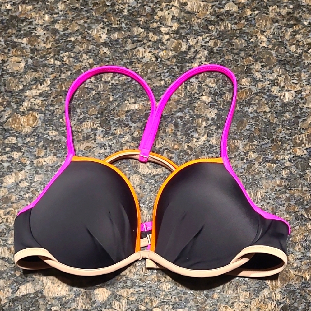 💞 NWOT Victoria's Secret Fabulous Bikini Top 36C